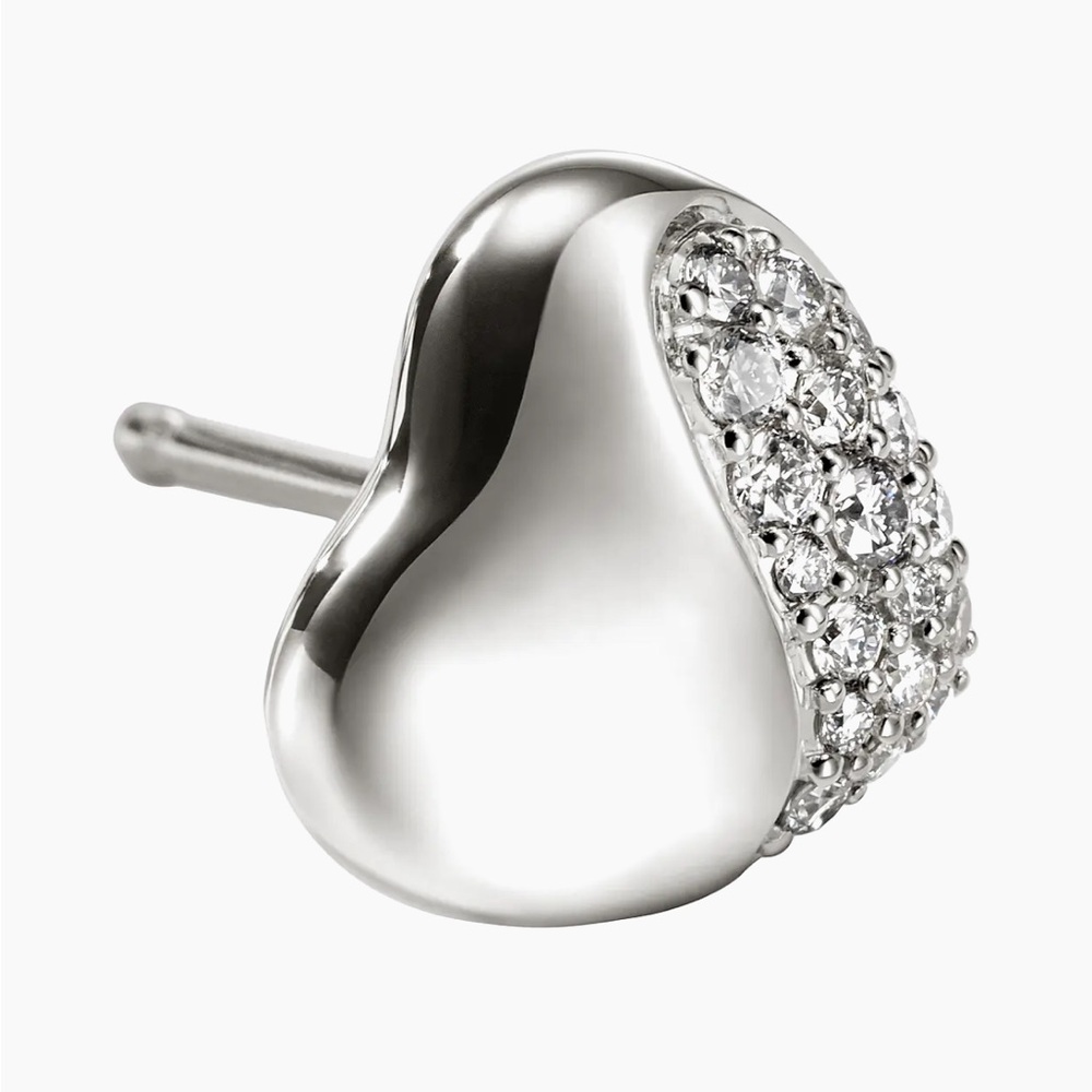 John Hardy
Pebble Sterling Silver & 0.25 TCW Diamond Heart Stud Earrings - Picture 6 of 9
